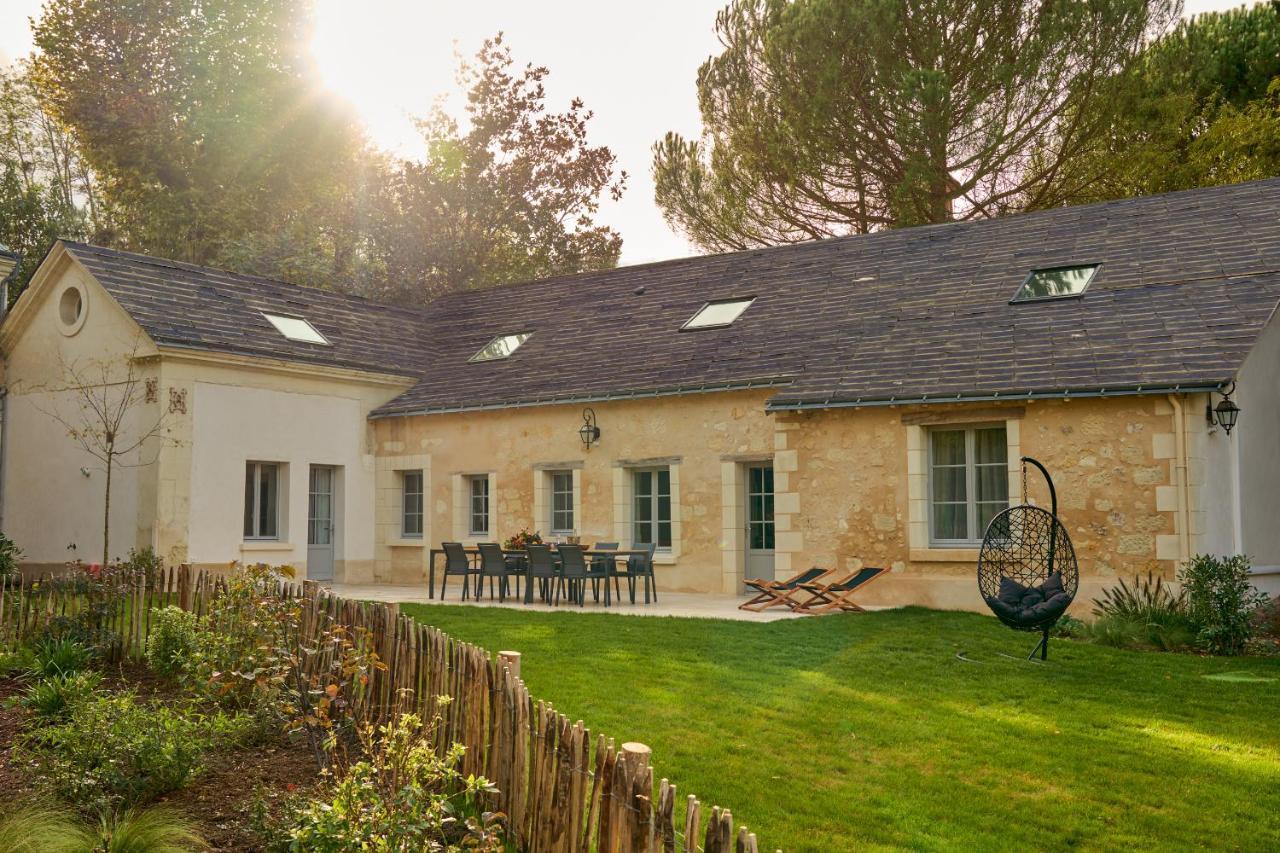 Domaine De La Commanderie De Ballan Exterior photo