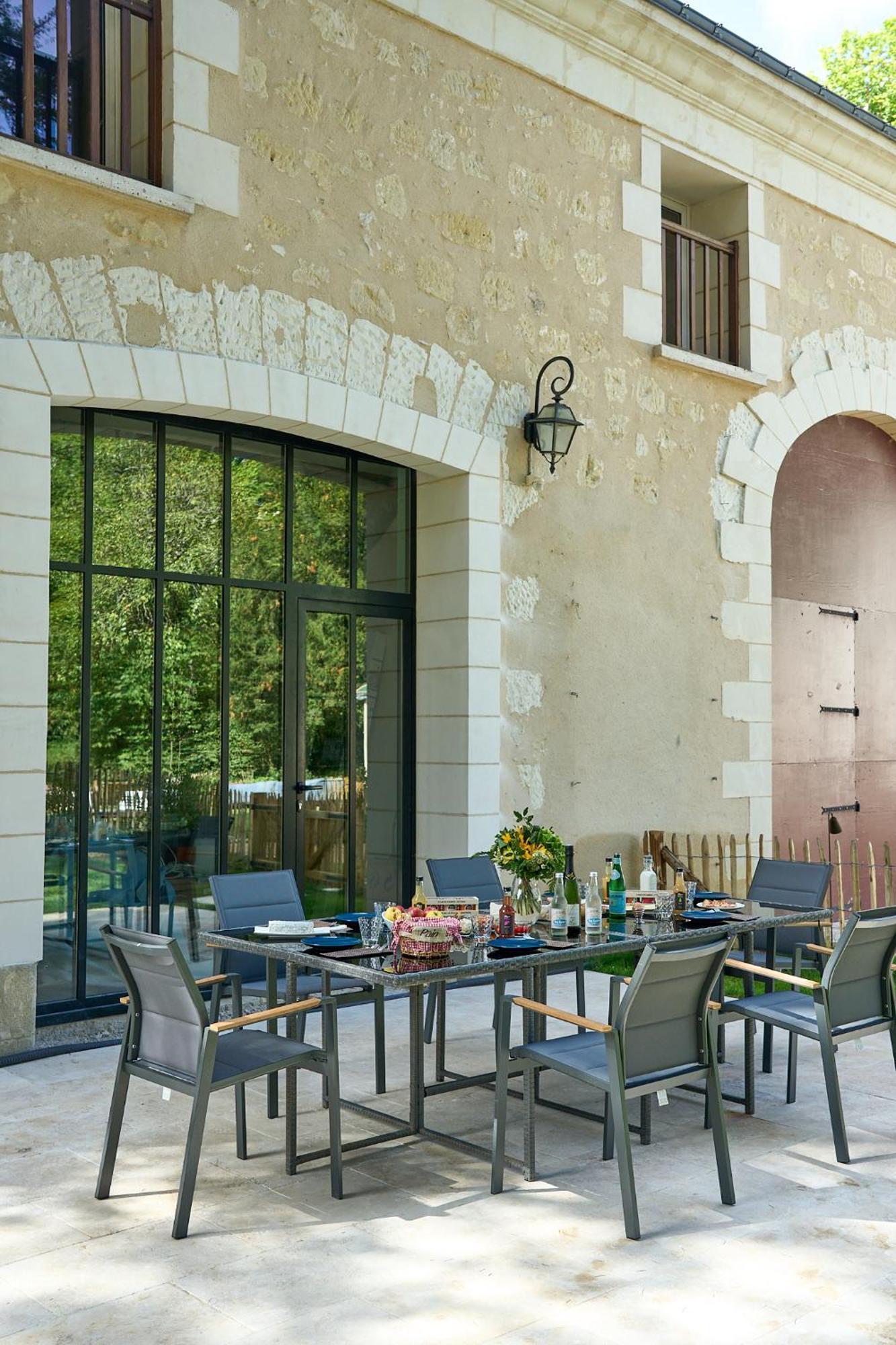 Domaine De La Commanderie De Ballan Exterior photo